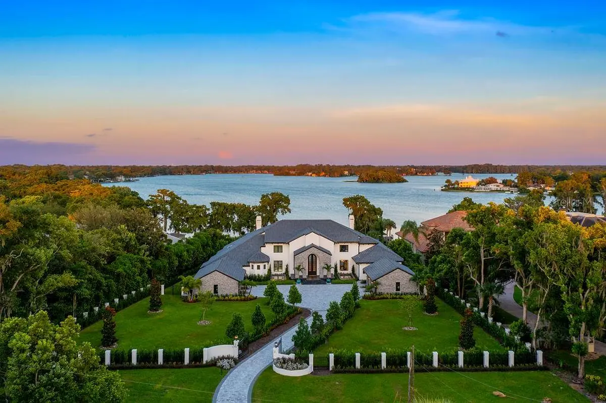 Maitland, Florida, lakes and tree lined streets